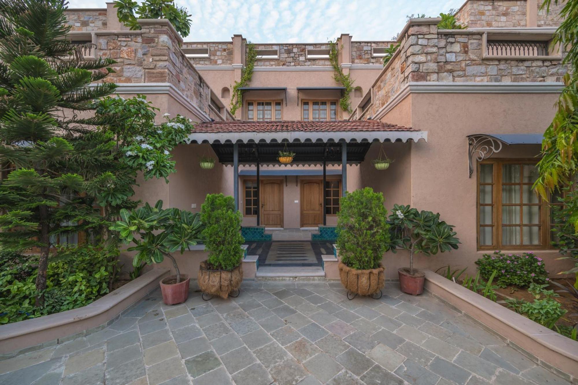 Niravi Jaipur Bed & Breakfast Room photo